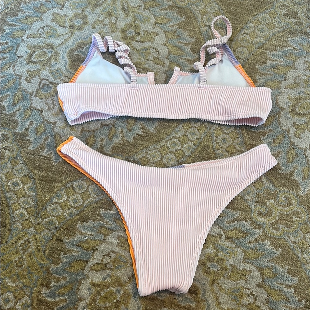 Colorblock Bikini Set - Picture 2 of 2